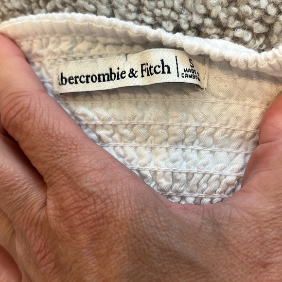 Abercrombie & Fitch linen blnd mini. Fully lined, adjustable tie straps, size sm - Picture 2 of 6